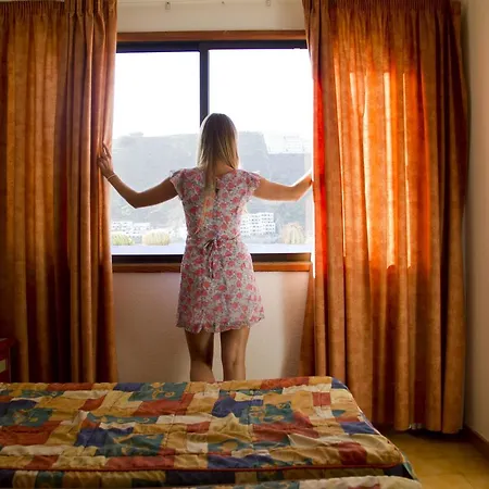 Carlota Apartman *